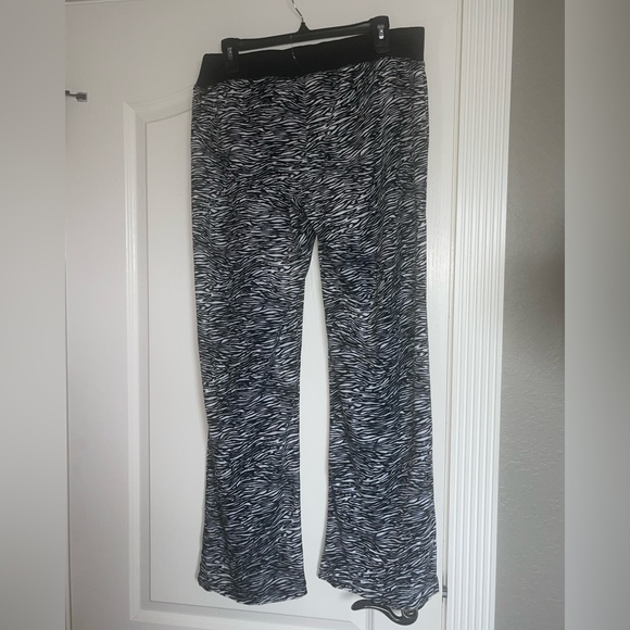 Women Just Bottoms Comfy Pants Zebra - Picture 7 of 11